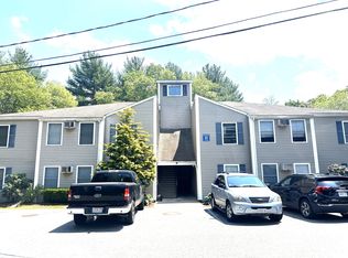 180 Schoosett St #D-44, Pembroke, MA 02359