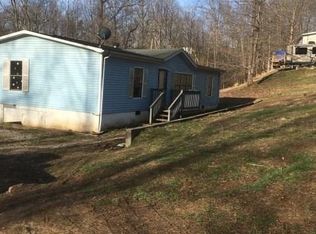 244 La Rue Ln, Hurricane, WV 25526