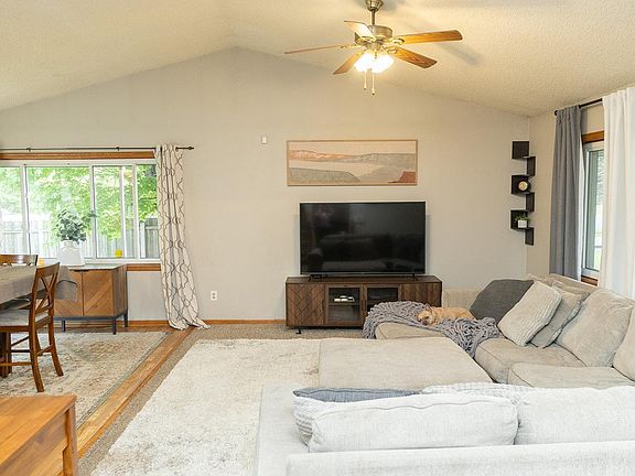 5th image of 3395 133rd Ln NW