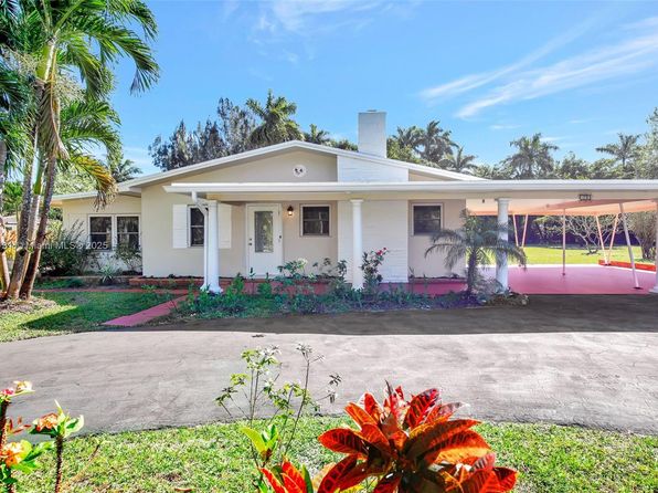 100 N Hibiscus Ct