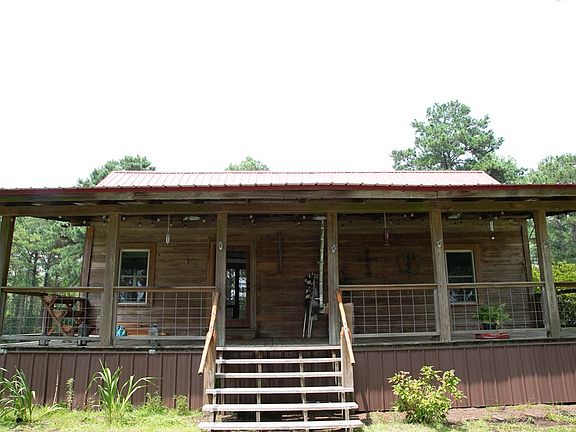 3rd image of 340 Joshlyn Rd