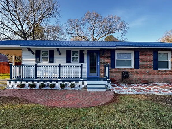 1021 Shirley Dr, Jacksonville, NC 28540