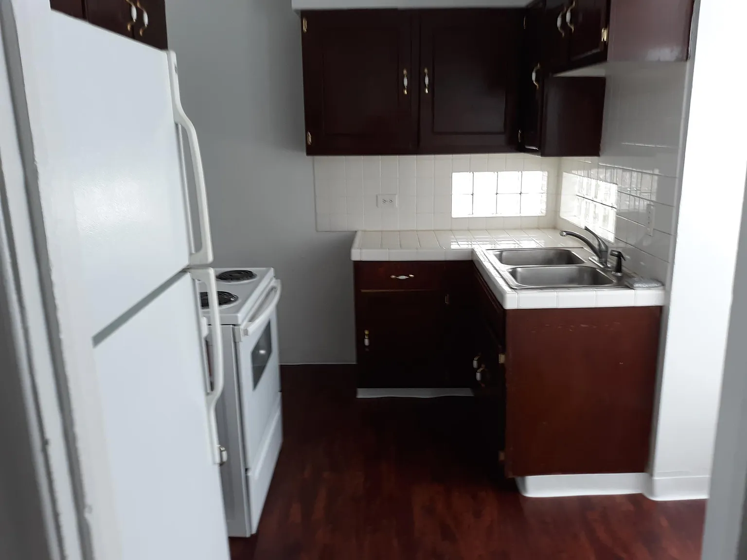 3 bed, 1600 sqft, $2,695 — Photo 2