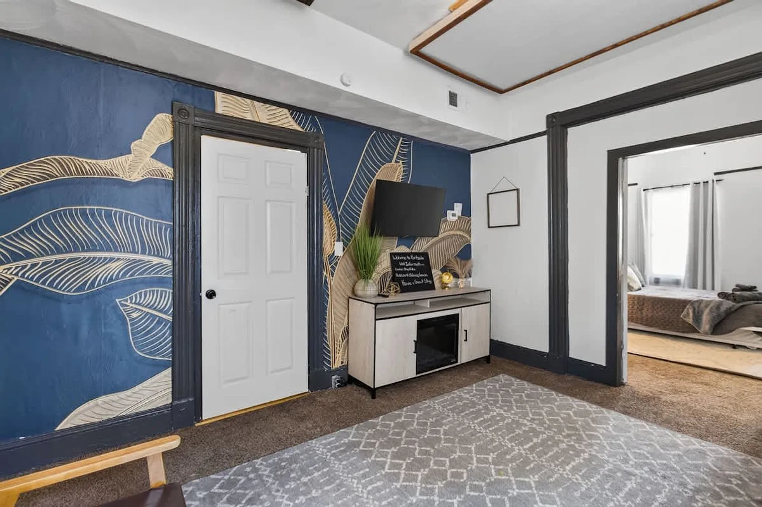 2 bed, 1.0 bath, $3,192 — Photo 3