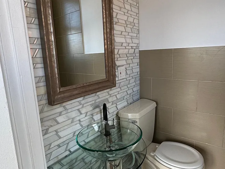 5739 N Francisco Ave #3 — Photo 18