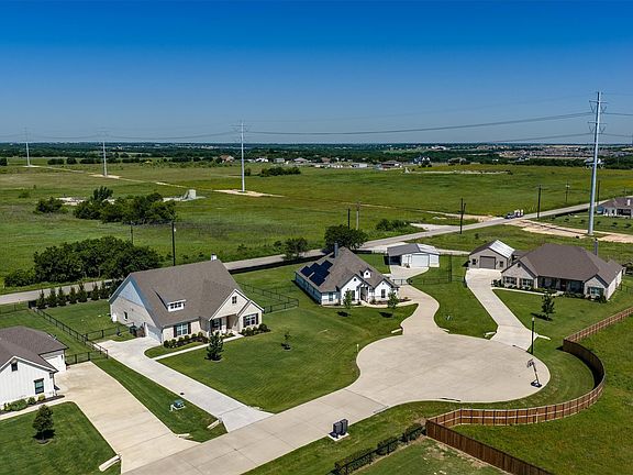 5th image of 1509 Horseshoe Ct