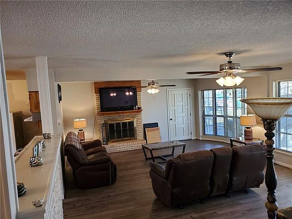 5th image of 4129 Hiland Dr