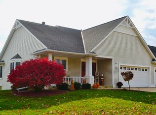 1857 Cherokee St, Grafton, WI 53024