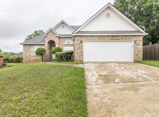 102 Mulligan Ct, Bonaire, GA 31005