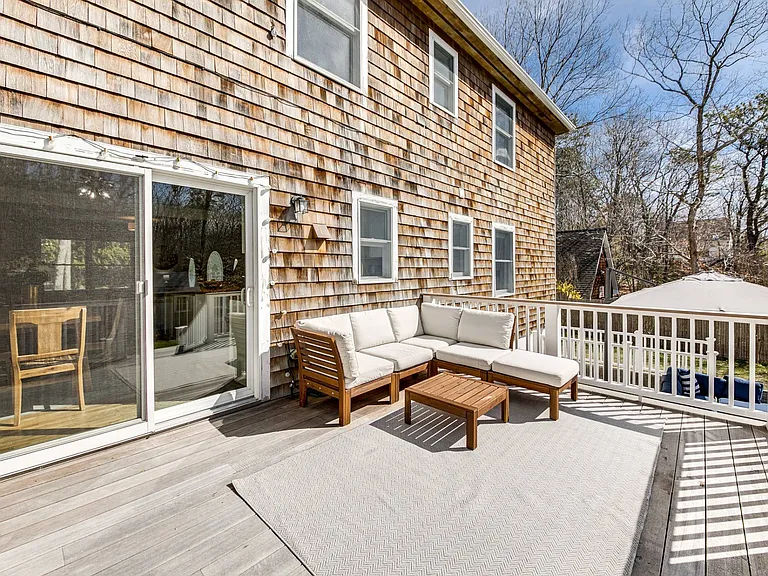 36 Barnes Ave — Photo 15