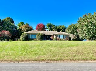 930 Winding Ridge Dr, Somerset, KY 42503