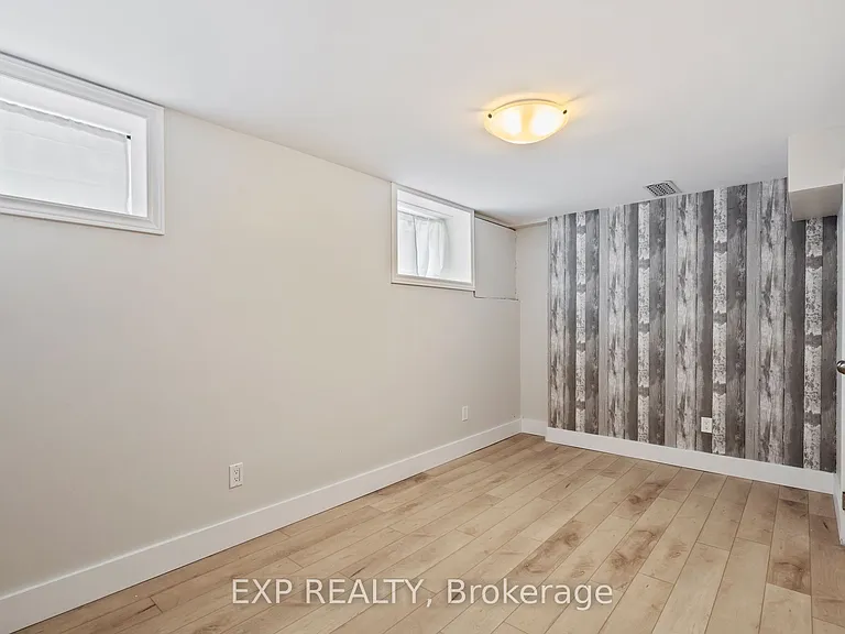 318 Ashland Ave #2 — Photo 9