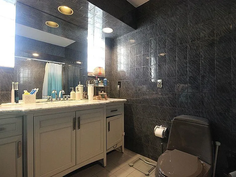 602 Monroe St #2 — Photo 12