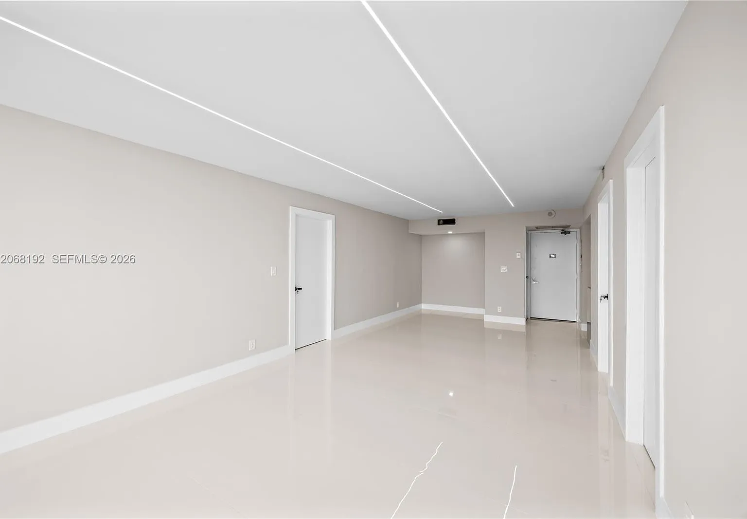 Coronado Condo- Tower Ii — Photo 3