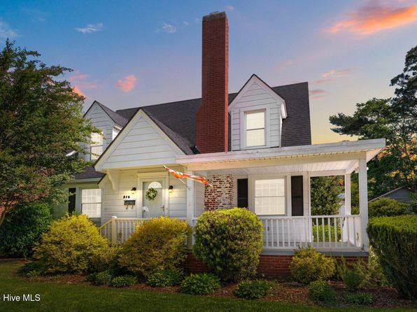 210 E 11th Street, Washington, NC 27889