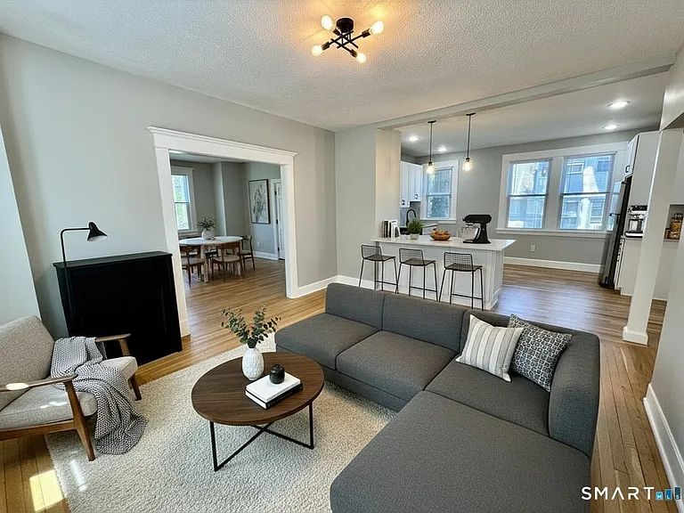 47 W Prospect St #2 — Photo 12