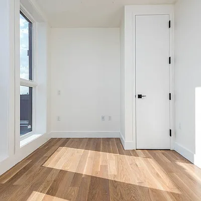 Rented by Nooklyn NYC LLC | media 63