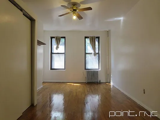 Rented by Point NYC | media 40
