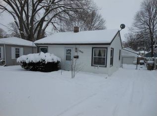 1825 Schlimgen Ave, Madison, WI 53704