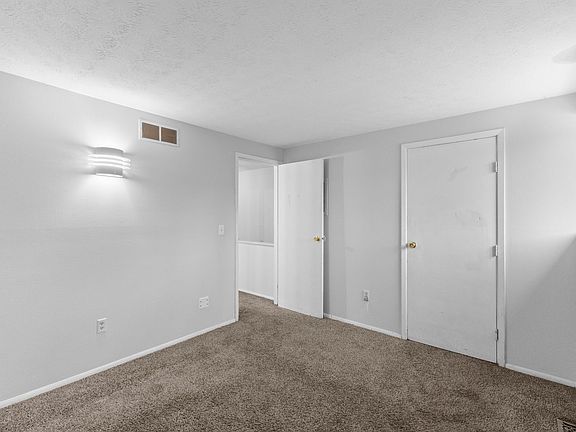 4th image of 5 King Arthur Ct