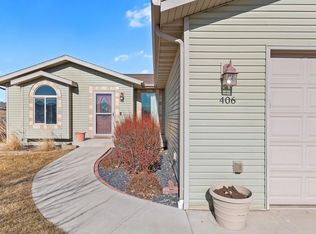 406 E Enchanted Pines Dr, Rapid City, SD 57701