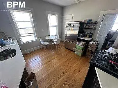 3 bed, $2,600 — Photo 2
