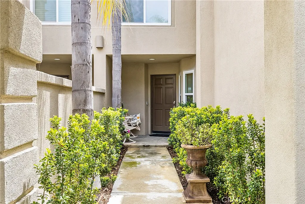 Building Photo - 26484 Verdugo