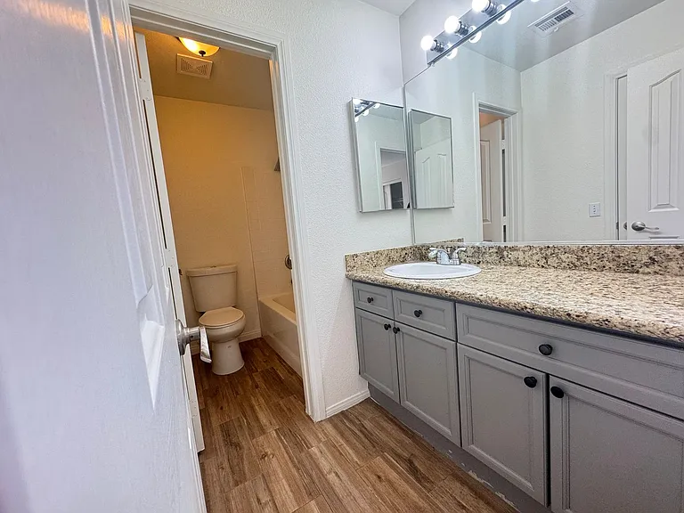 1078 Country Skies Ave — Photo 27