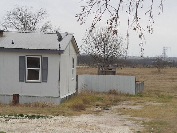 2nd image of 7500 County Road 512