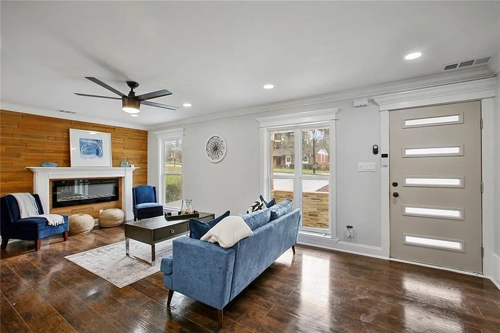 6 bed, 5.0 bath, 875 sqft, $3,600 — Photo 3