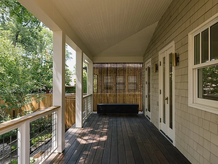 2081 Bellaire St — Photo 43