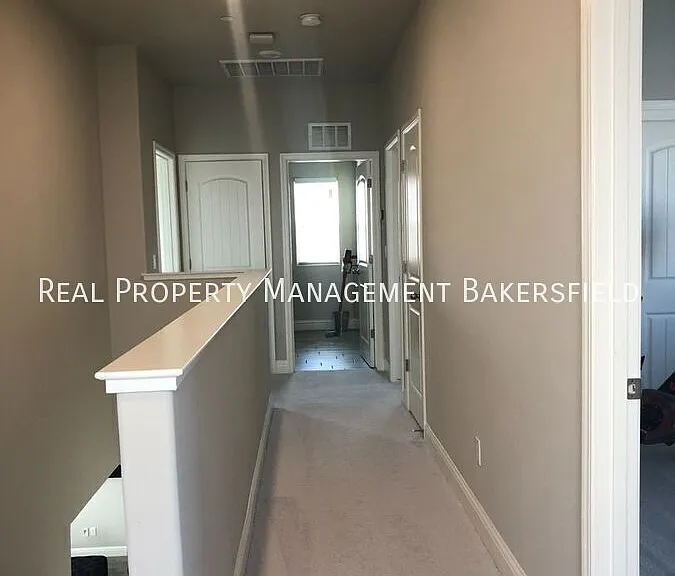 9009 Village Oaks Way — Photo 8