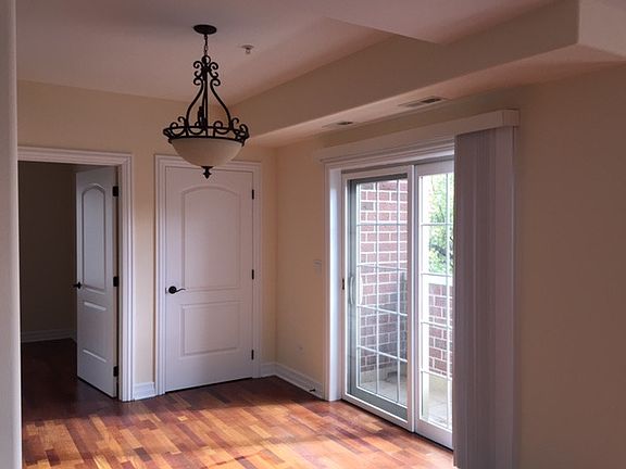 5th image of 36 S Cass Ave Unit 2H
