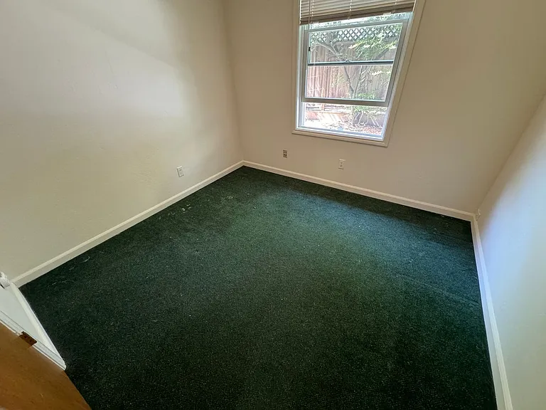 2436 Ellsworth St #B — Photo 8