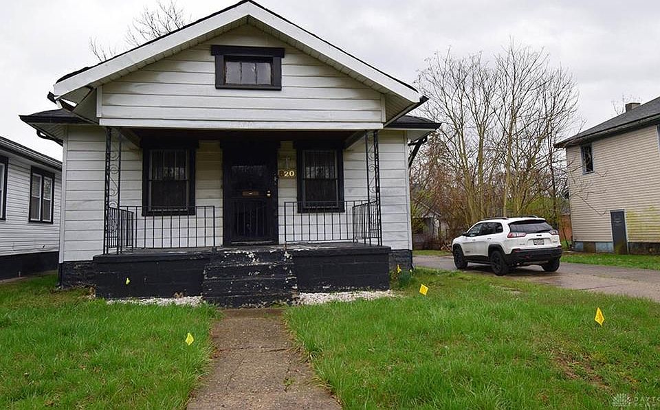 1st image of 820 Westwood Ave