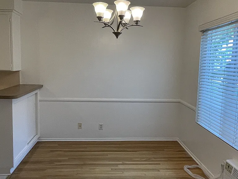 3355 Manning Ave — Photo 22