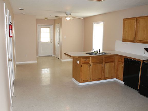 5 1806 S Tallowood Kitchen Dining