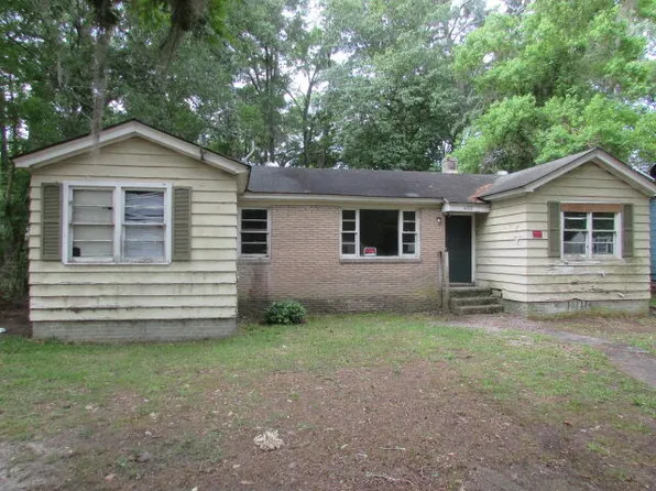 428 Robney Dr, Sumter, SC 29150