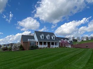 150 Priscilla Ln, Washington, PA 15301