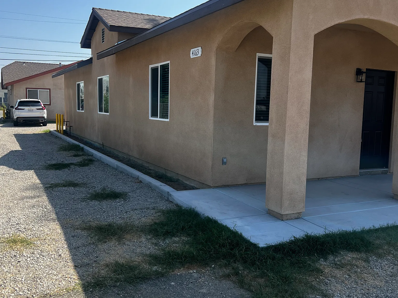 3 bed, 1400 sqft, $3,450 — Photo 2