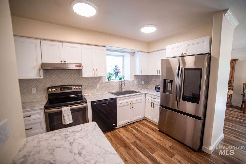 3732 17th St, Lewiston, ID - View 6