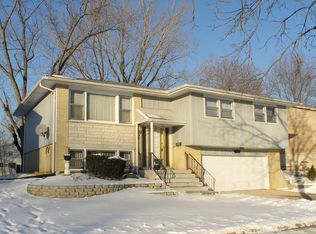 7718 161st Pl, Tinley Park, IL 60477