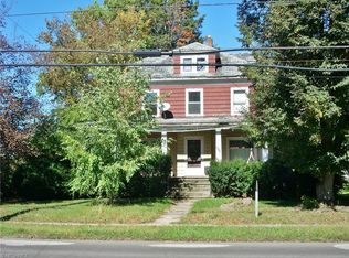 575 E Main St #20, Geneva, OH 44041