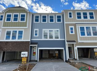2225 Kettle Falls Sta #392, Apex, NC 27502