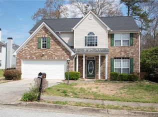 3914 Moos Creek Ct, Loganville, GA 30052