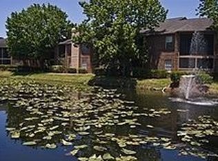 1903 Oak Creek Cir UNIT 202, Lutz, FL 33549