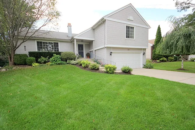 111 Annapolis Dr photo 1