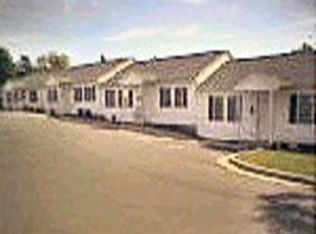 662 Lakeside Ave, Burlington, NC 27217