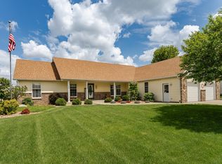 1218 6th St NW, Dodge Center, MN 55927