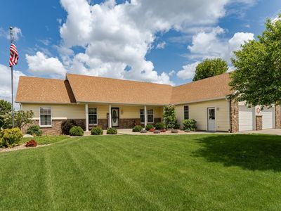 1218 6th St NW, Dodge Center, MN, 55927